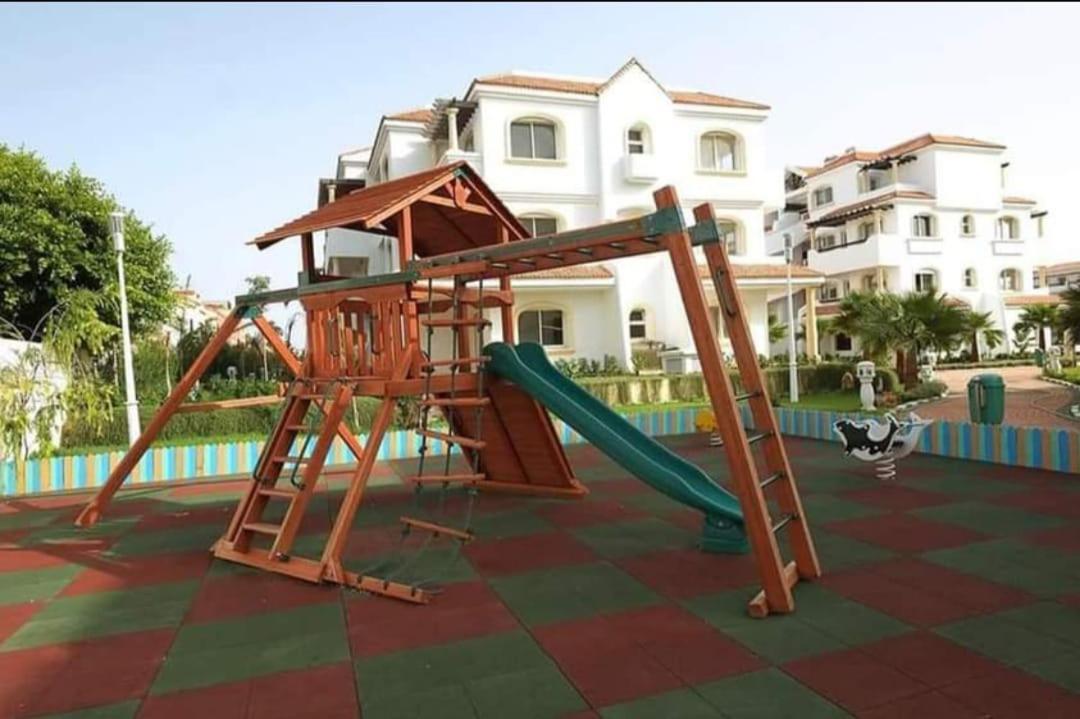 Bel Appartement Estival 2 Chambres A Garden Beach 시디 라할 외부 사진